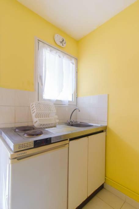 Superbe Studio avec Jacuzzi Privé Appartamento Sainte-Anne Esterno foto