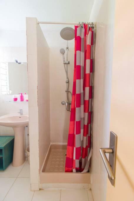 Superbe Studio avec Jacuzzi Privé Appartamento Sainte-Anne Esterno foto